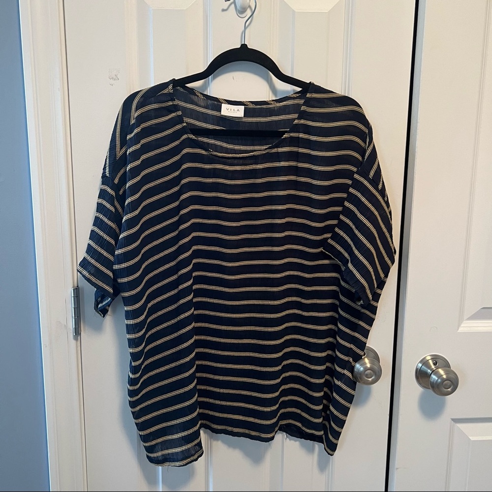 VILA Oversized Sheer Textured Striped Top